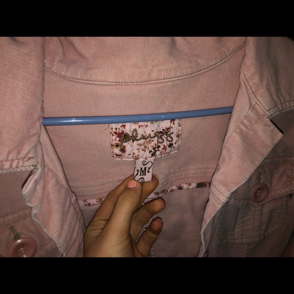 Pink jacket - Picture 2 of 3